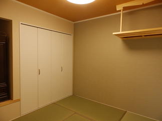 落ち着きのある和室