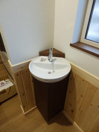 コーナー手洗いキャビネット