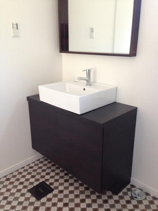 LIXIL　洗面化粧台