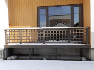 人工木　ウッドデッキ