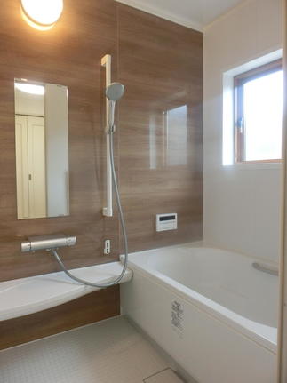 システムバス。LIXILのアライズ