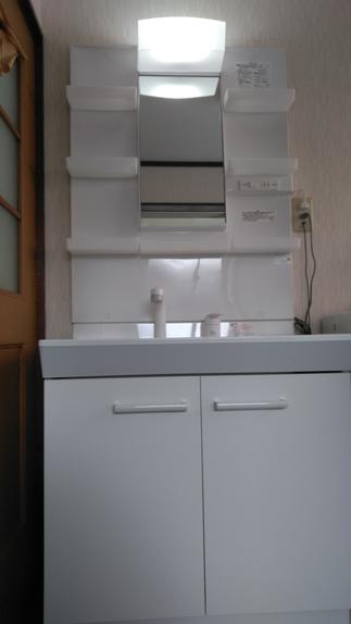 洗面化粧台　PV