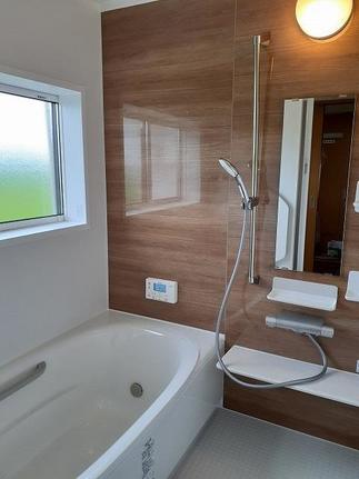 断熱使用のユニットバス