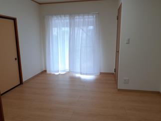 間取り変更し、広くなったリビング