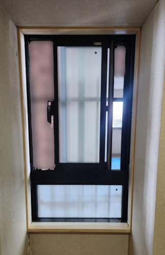 納戸内窓設置前