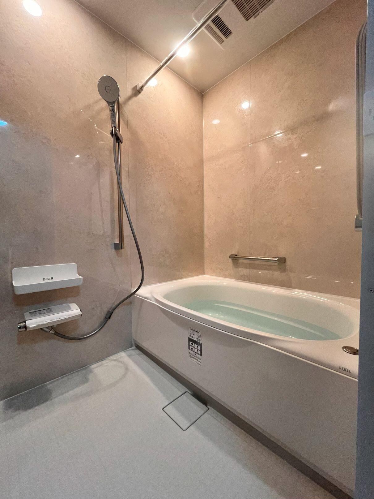 浴室施工後.jpg