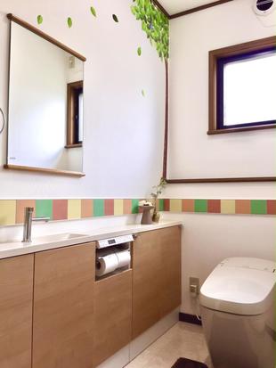 清々しい風が吹く、イタリアの街並みの様なトイレ空間「サティスG」
