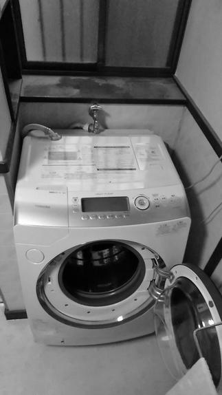 洗面室【施工前】～洗濯機置場～