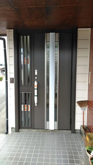 玄関【施工後】