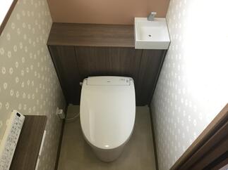 LIXILキャビネット付きトイレ『Jフィット』