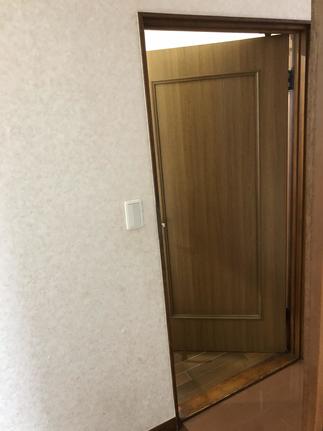 改修前の脱衣室ﾄﾞｱ