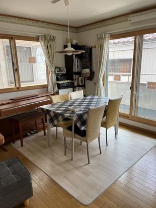 ３階建の夏は毎年暑かった。