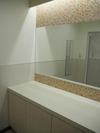 パウダールーム