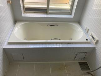 浴槽　before