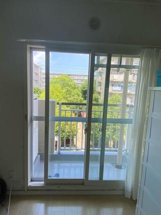 インプラス窓設置洋室