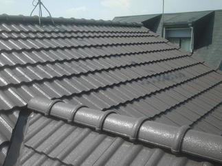 屋根塗装リフォーム後