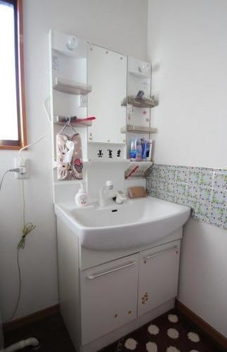 洗面化粧台　リフォーム前