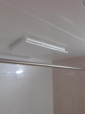 浴室暖房乾燥機
