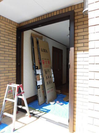 リシェントドア枠取付