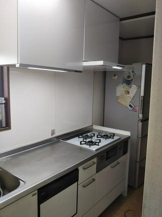 レンジフード・オートダウンウォール完成