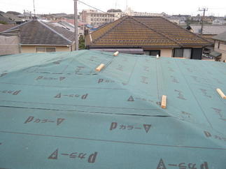 防水工事アスファルトフェルト張り