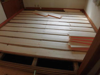 床暖房の敷き込み