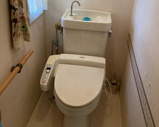 2階トイレ　既存状況