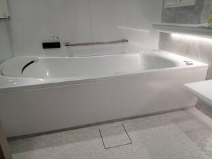 八千代市 Ｎ様邸　肩楽湯と腰楽湯で至福のバスタイム《TOTO システムバスルーム シンラ》