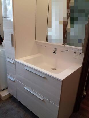 八千代市 Ｍ様邸　収納たっぷりですっきりと使い勝手のいい洗面化粧台《LIXIL クレヴィ》