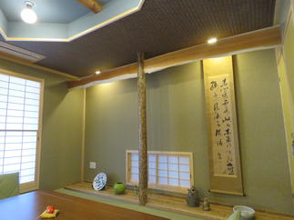 数寄屋造りの和室