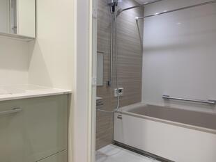 築30年のマンション角部屋、断熱性能と機能性を高めた空間へ・・・