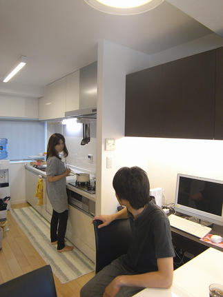 会話の弾むキッチン