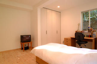 リフォーム後の寝室