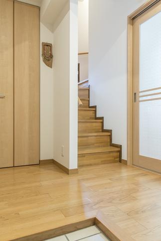リフォーム後の階段