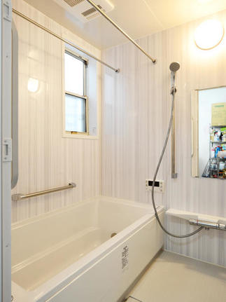 LIXIL システムバス　ソレオ　1616タイプにお取替え