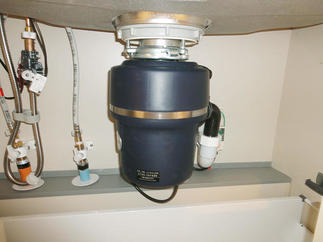 リフォーム後のキッチン　ディスポーザー