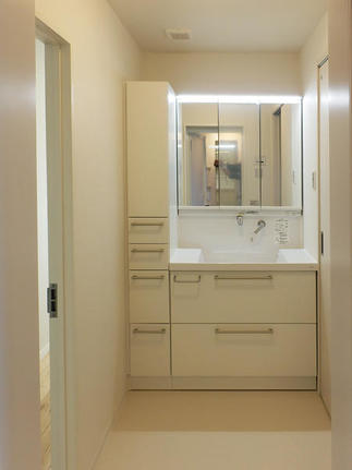 リフォーム後の洗面化粧台