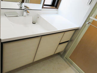 リフォーム後の洗面化粧台