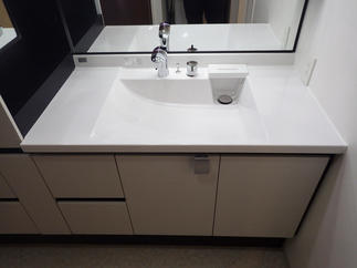 リフォーム後の洗面化粧台