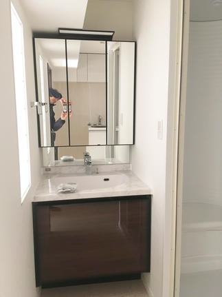 リフォーム後の洗面化粧台