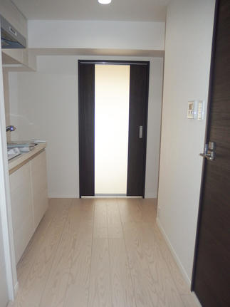 リフォーム後のリビング入り口