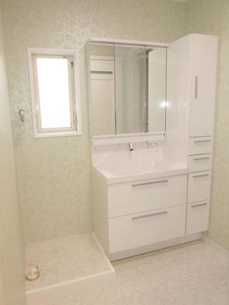 リフォーム後の洗面化粧台