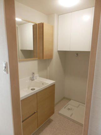 リフォーム後の洗面化粧台