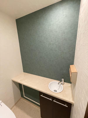 リフォーム後のトイレ内装