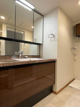 リフォーム後の洗面化粧台