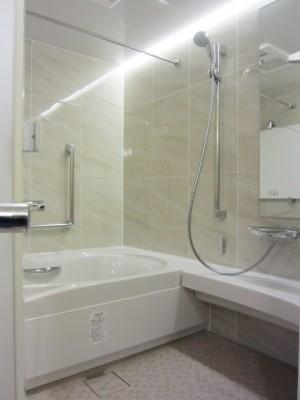 湯を愉しむ。LIXILスパージュで快適な浴室タイムを