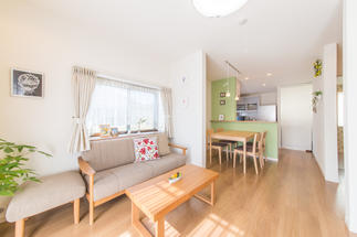 リビングダイニング