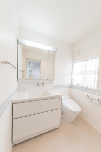 １階プライベートな水廻り