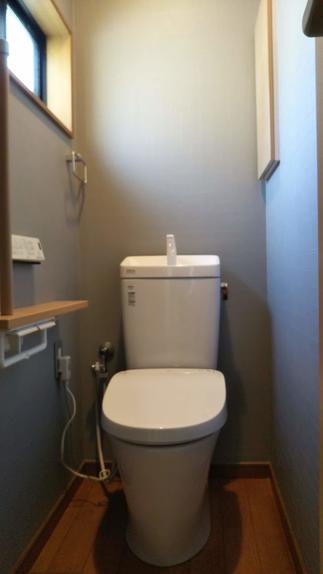 すっきりとしたトイレ空間