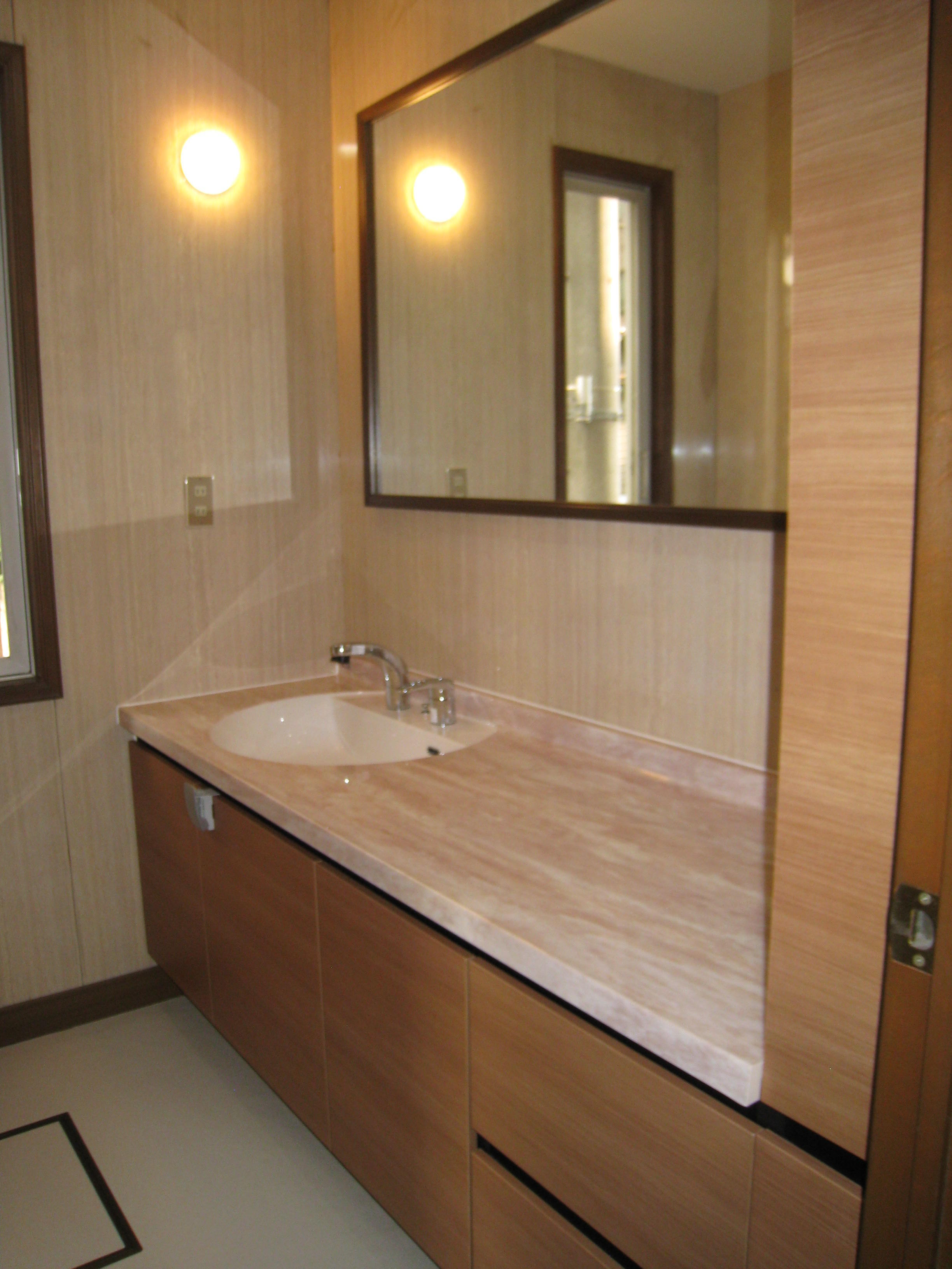 板橋区 人造大理石カウンターの洗面化粧台にリフォーム 練馬区